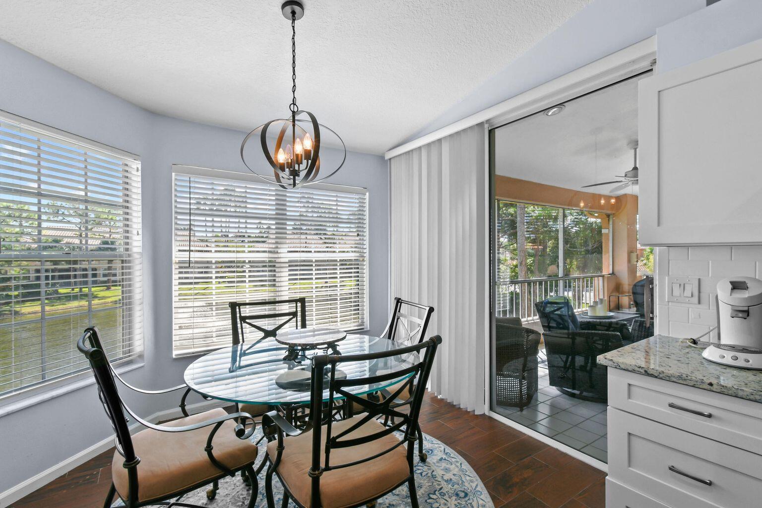 LEGENDS CONDO - Residential