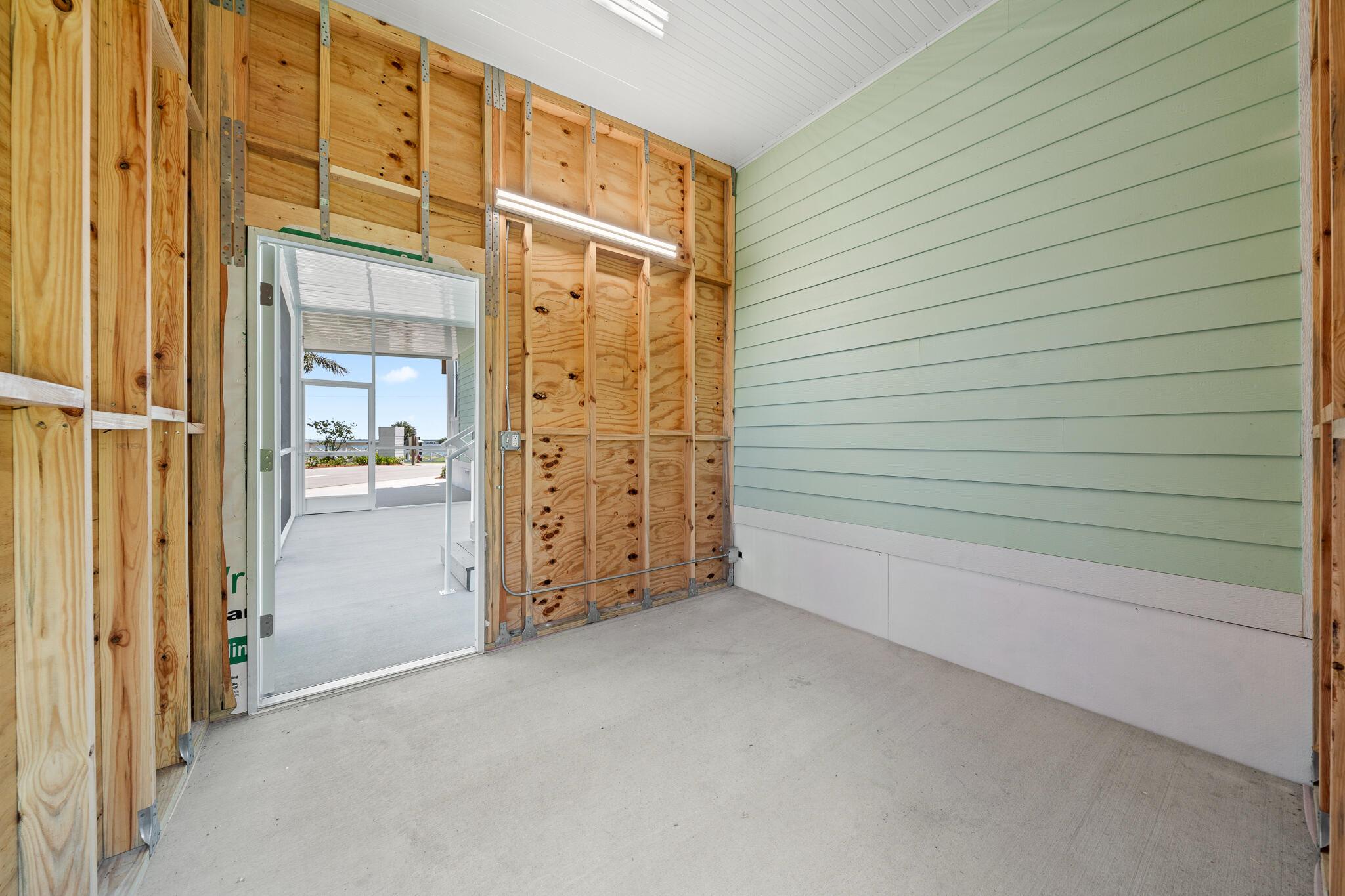 El Capitan Waterfront Com - Residential