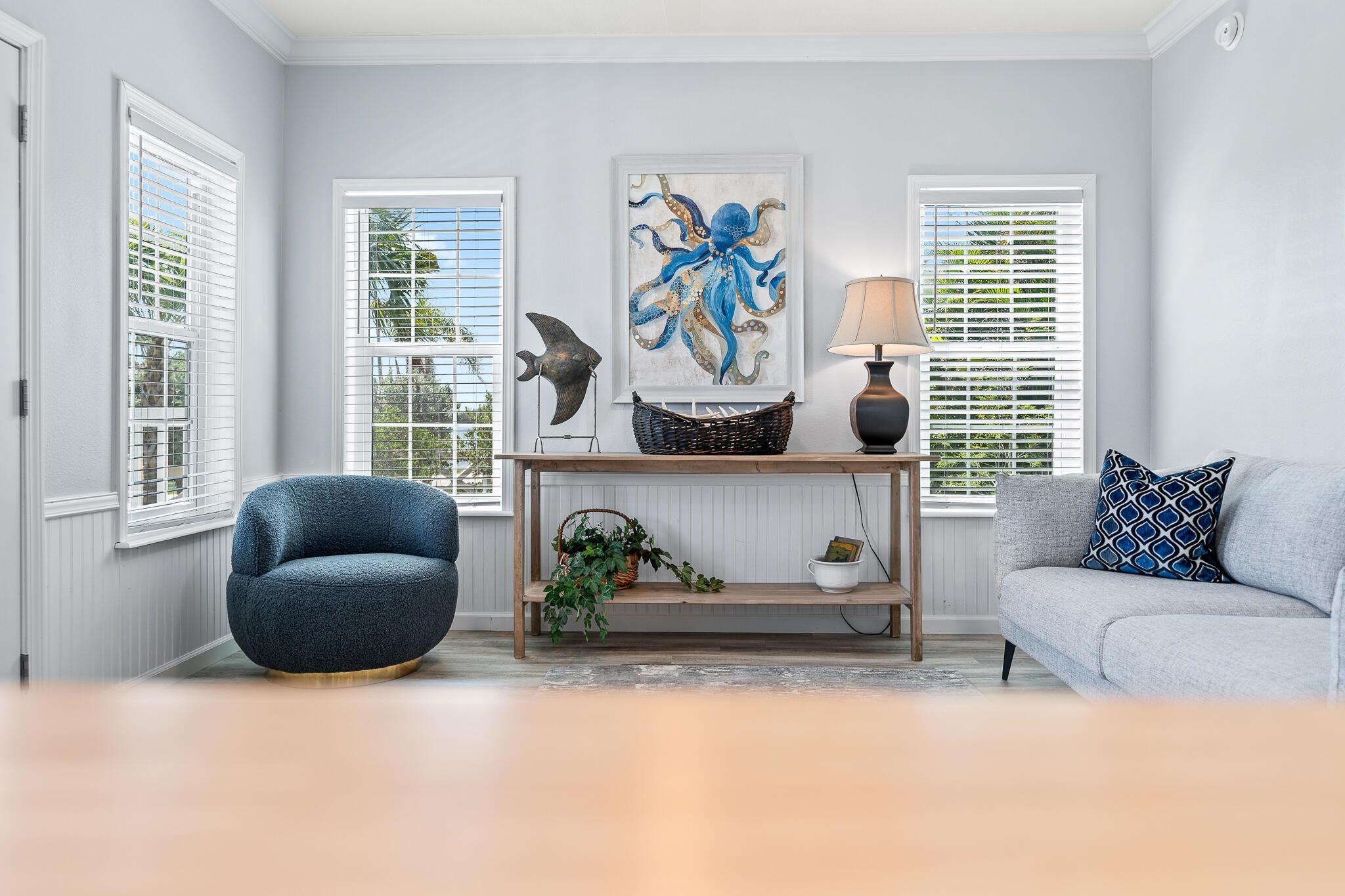 El Capitan Waterfront Com - Residential