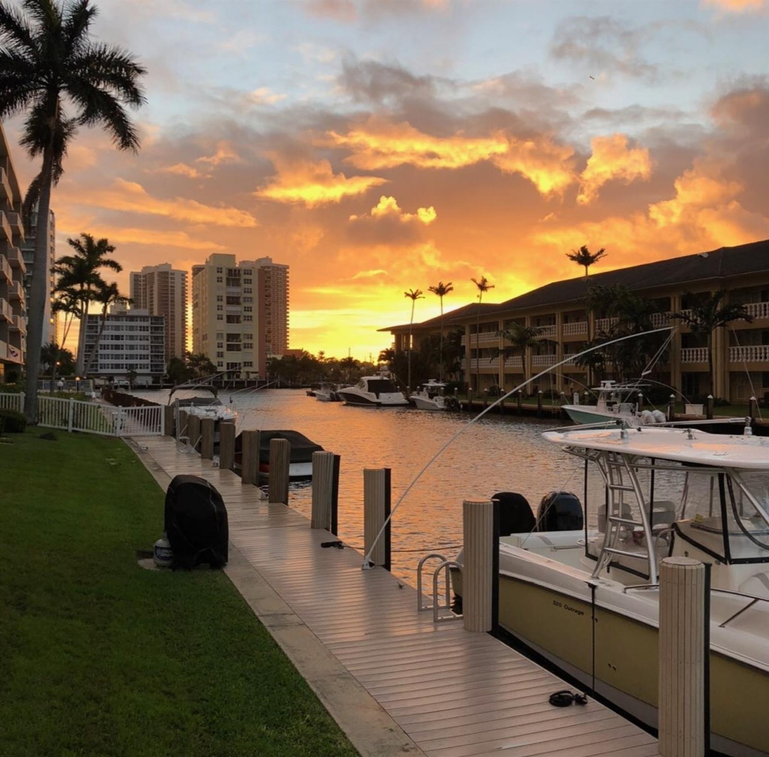 VILLA SORRENTO - Residential