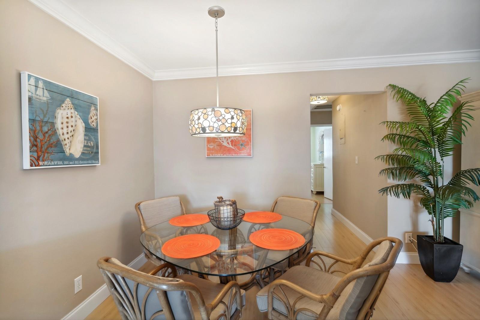 VILLA SORRENTO - Residential