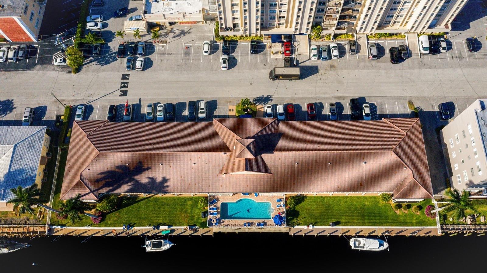 VILLA SORRENTO - Residential