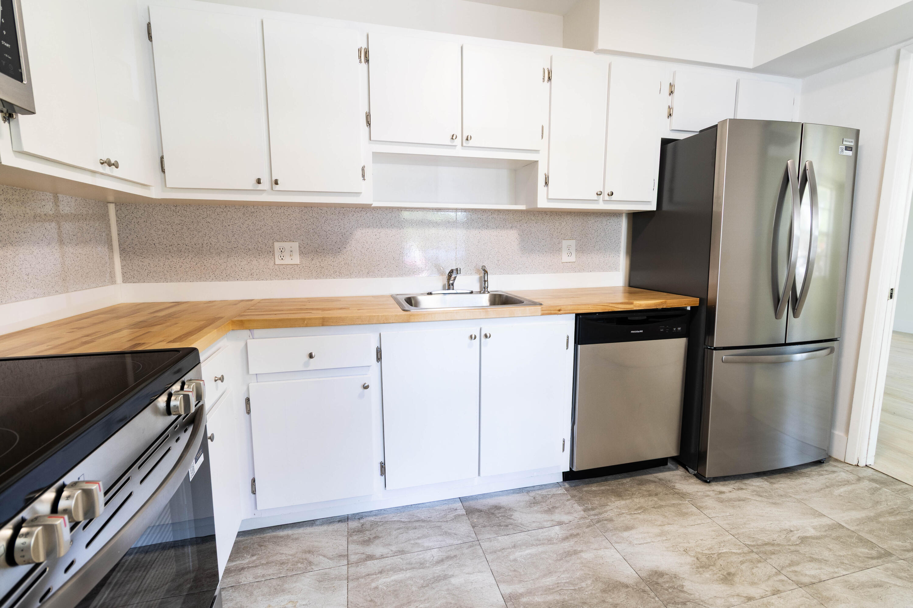 4007 N Cypress Drive 103