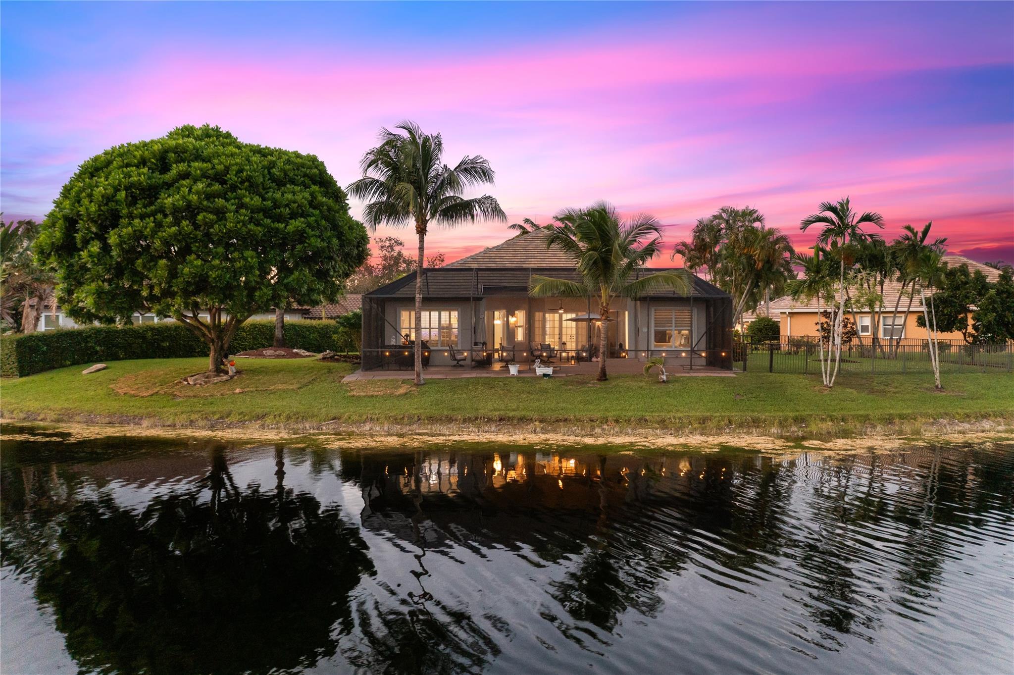 PARKLAND ISLES - Residential