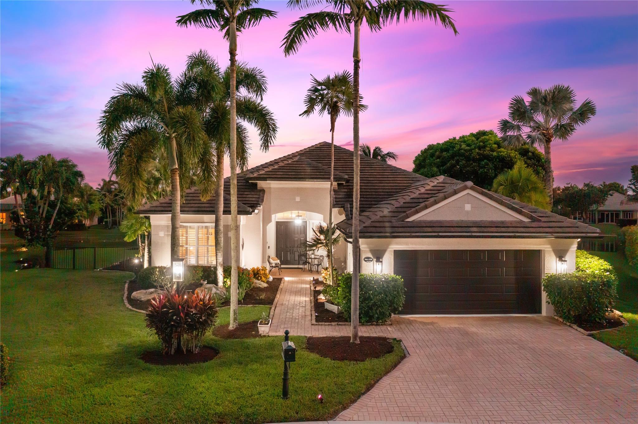 PARKLAND ISLES - Residential