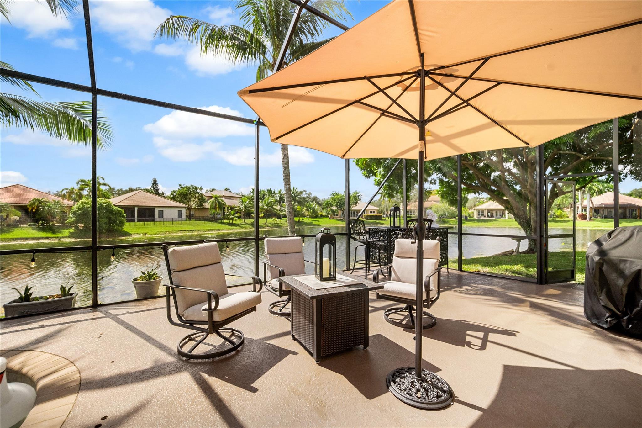 PARKLAND ISLES - Residential