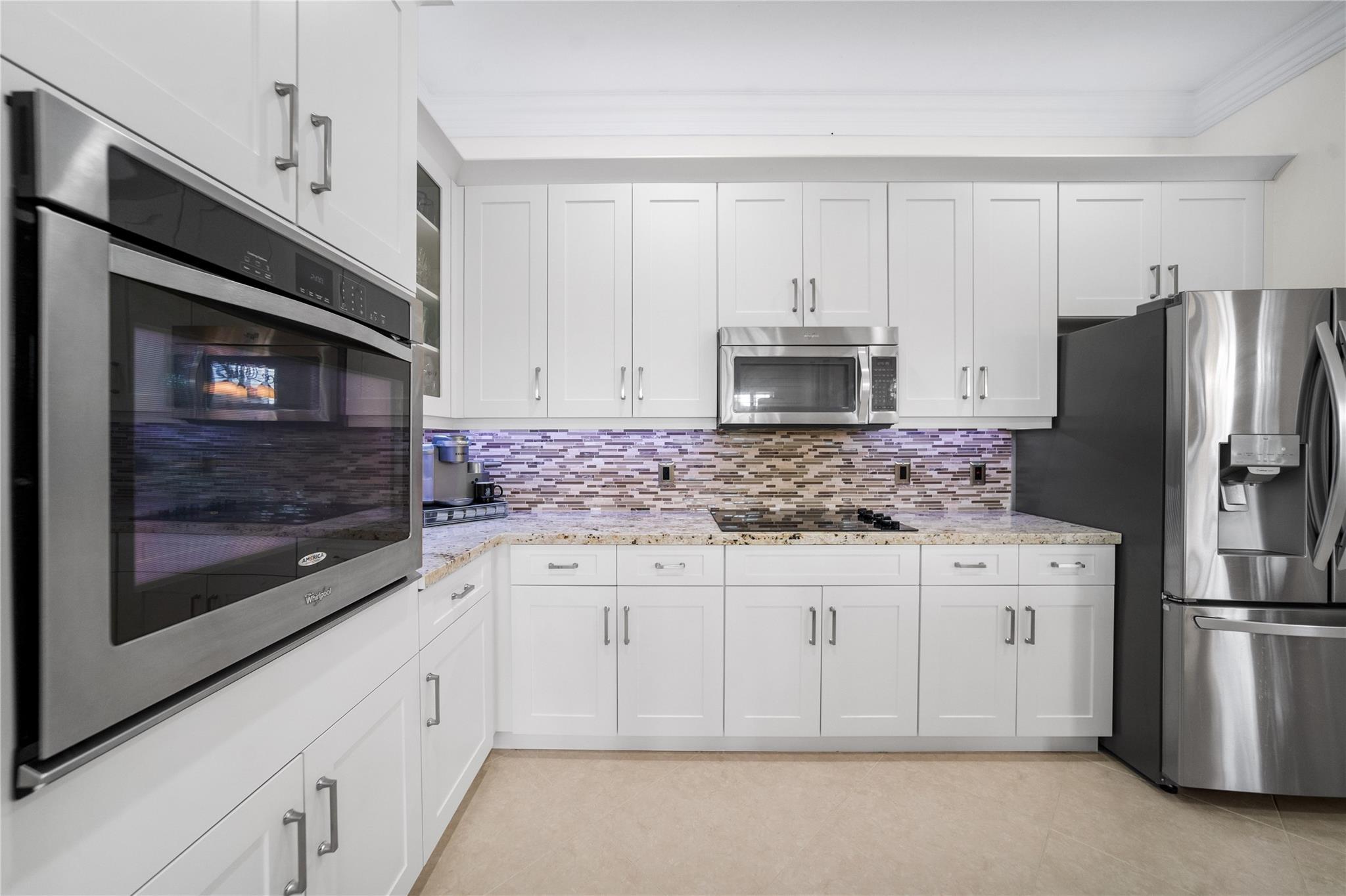 PARKLAND ISLES - Residential