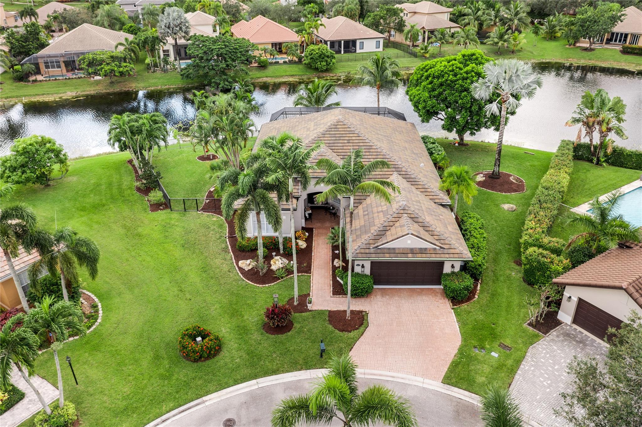 PARKLAND ISLES - Residential