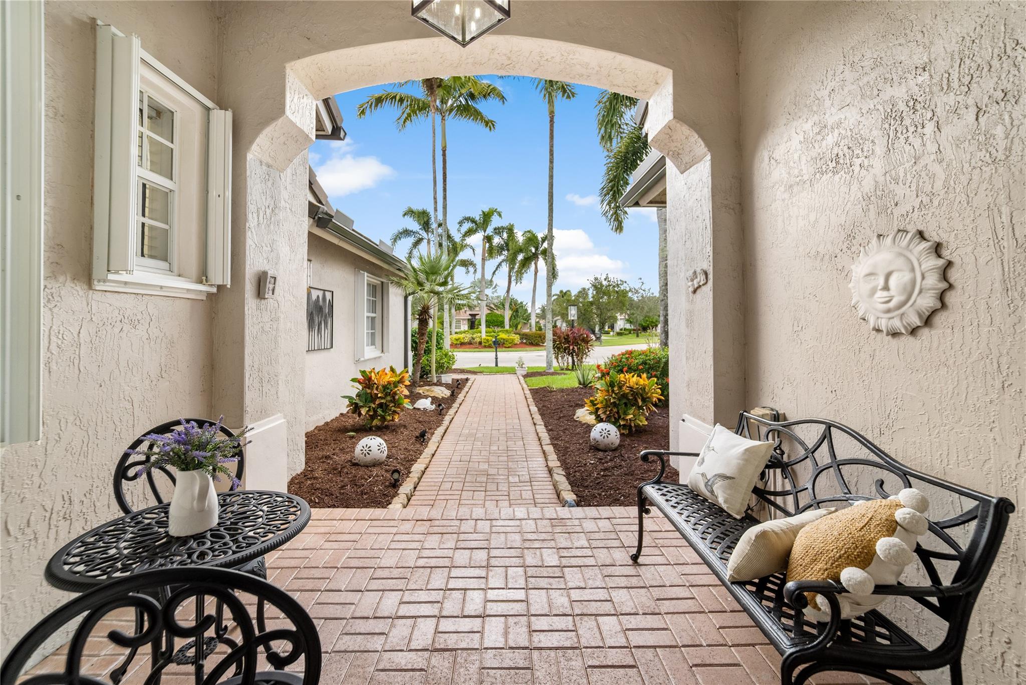 PARKLAND ISLES - Residential