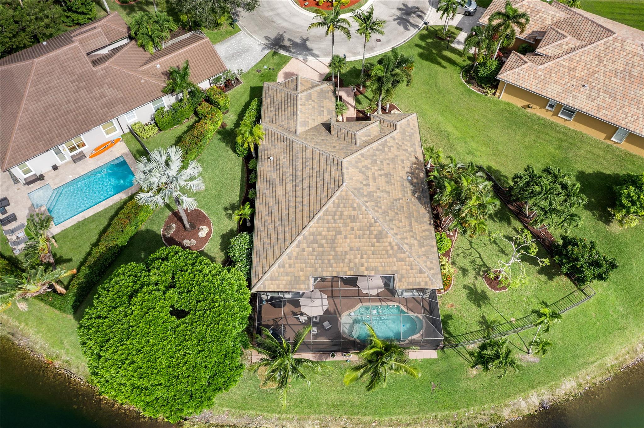 PARKLAND ISLES - Residential