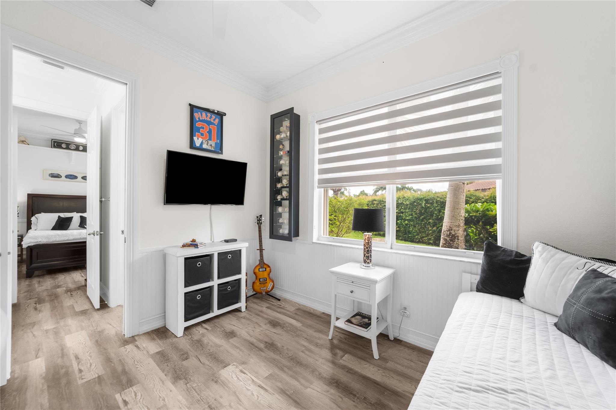 PARKLAND ISLES - Residential