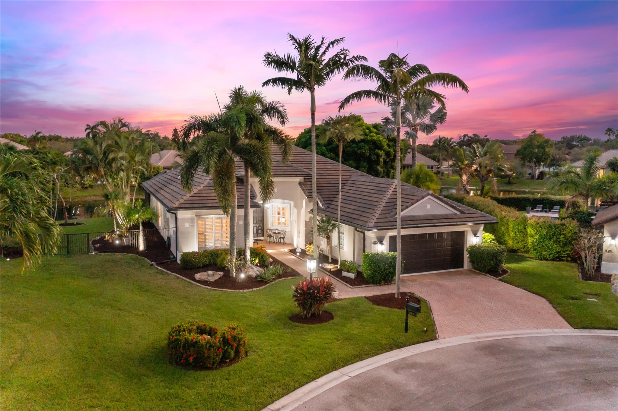 PARKLAND ISLES - Residential