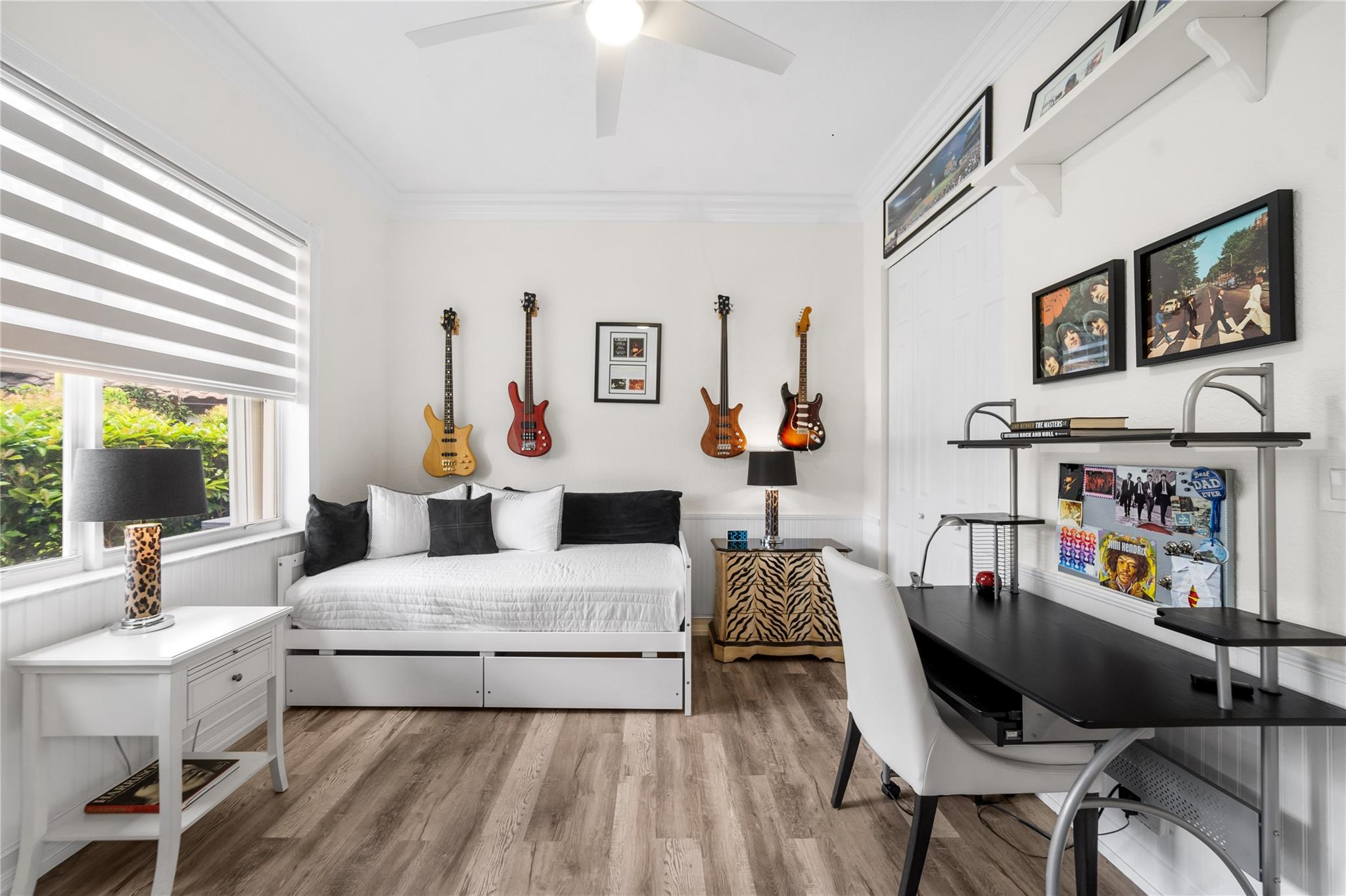 PARKLAND ISLES - Residential