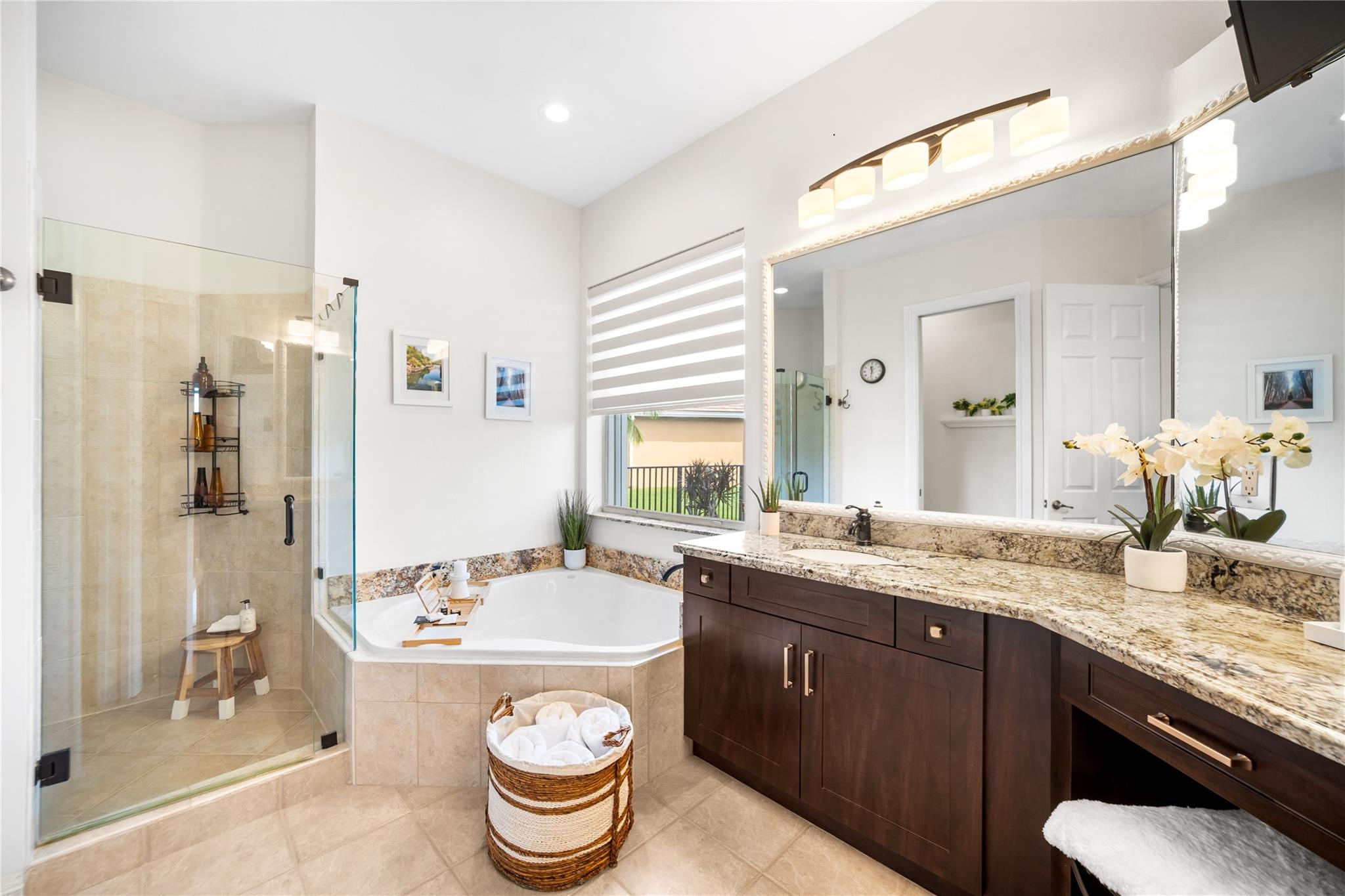 PARKLAND ISLES - Residential