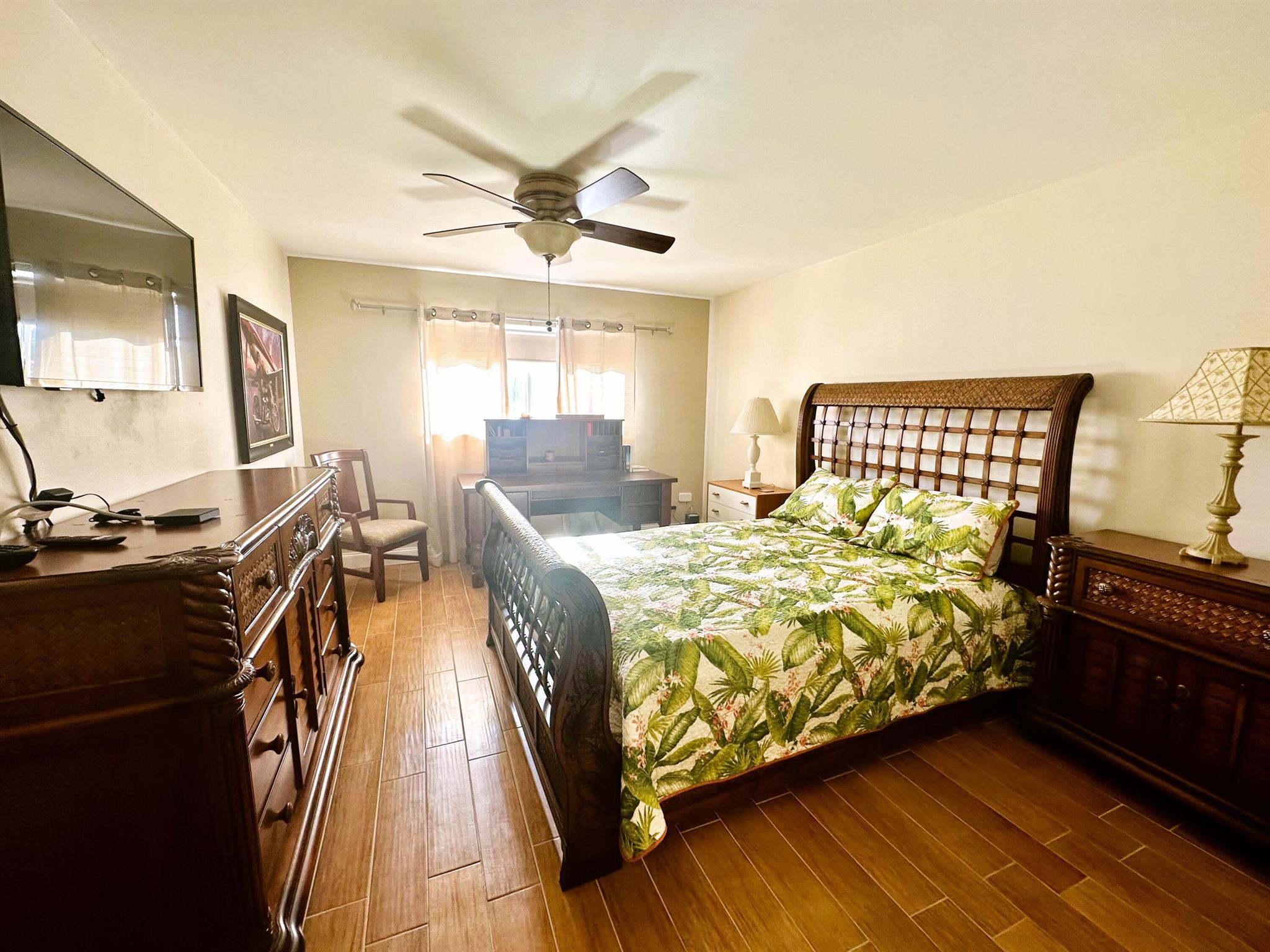 COLONIAL CLUB CONDO SEC 2 - Residential Lease