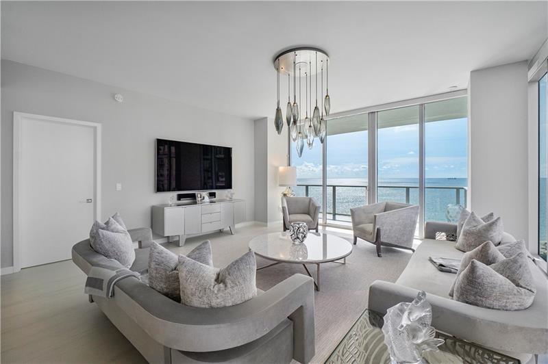 AUBERGE BEACH - Residential