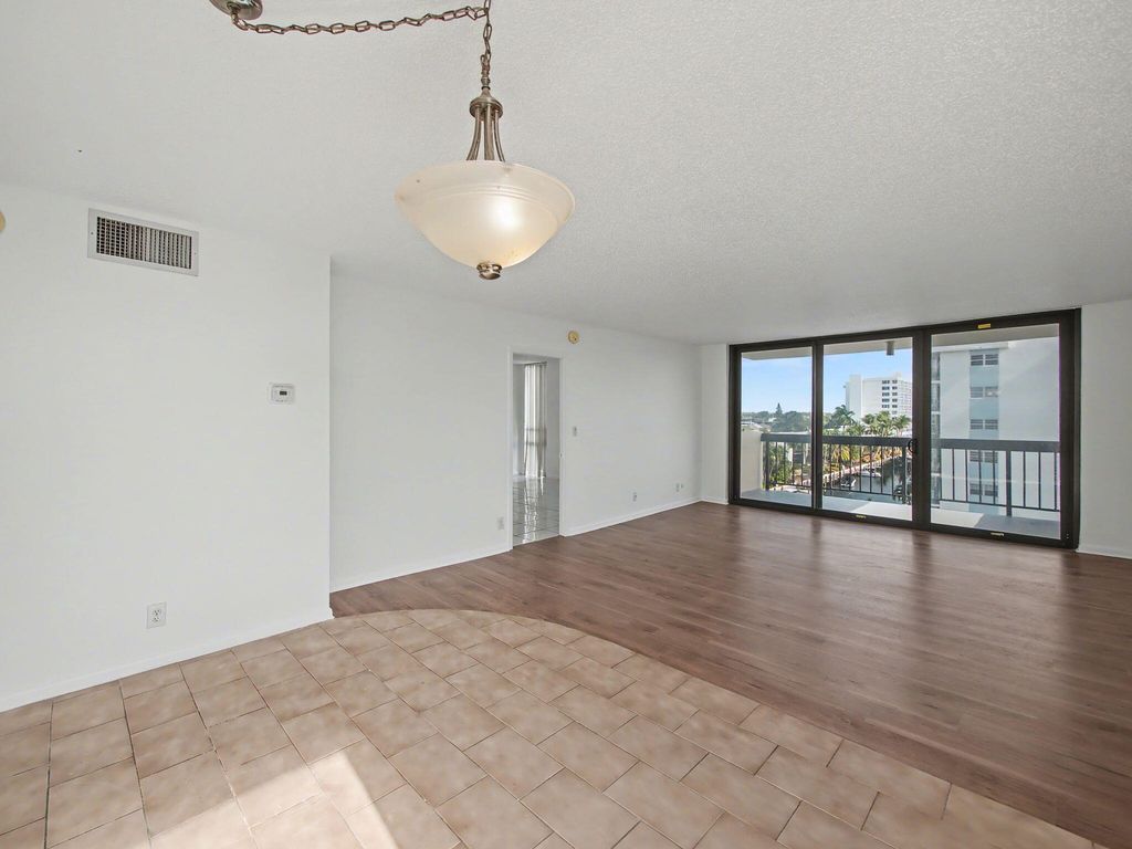 Photo of 4800 Bayview Drive #606, Fort Lauderdale, FL 33308 (MLS # B26024059)