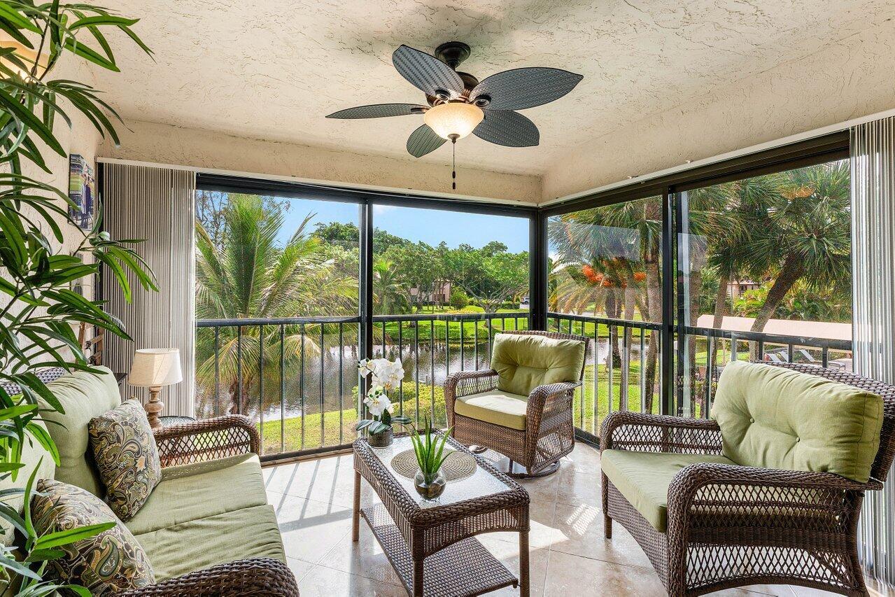 9283 Vista Del Lago 37-L