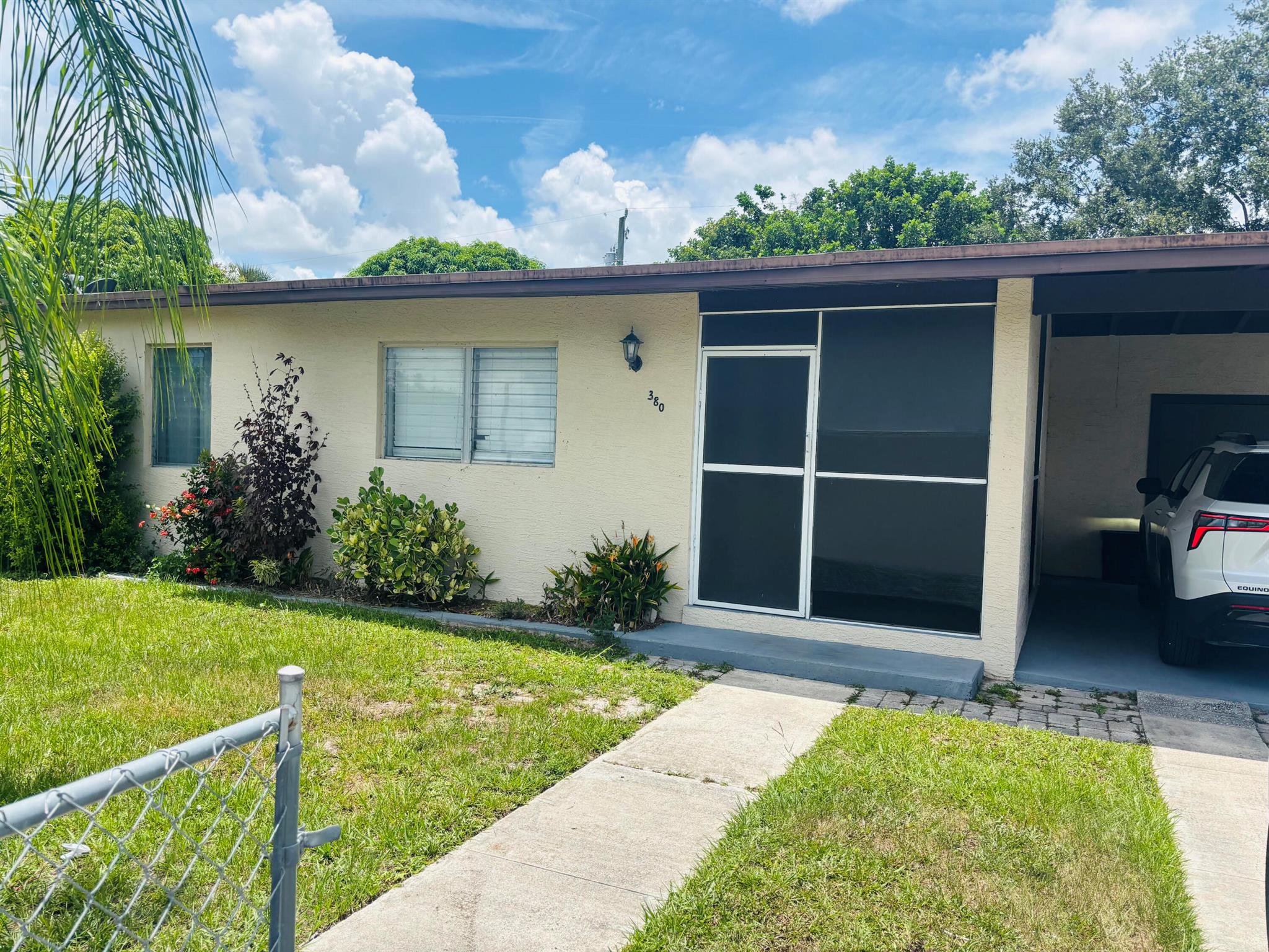 Adorable 3 bedroom/2 bath home located in River Park. Home has upgraded kitchen and bathrooms with tile throughout. Large fenced in yard with storage shed, covered carport with storage closet and separate laundry room with new washer and dryer. Close to I95 and shopping.