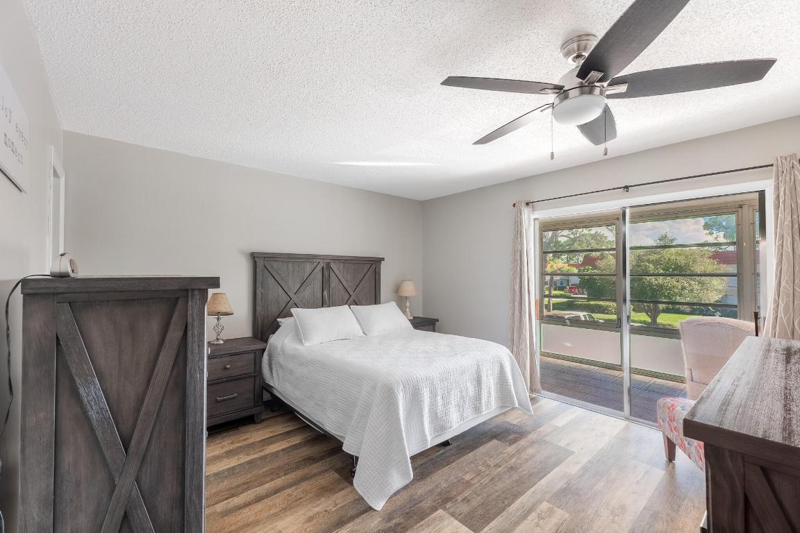 VISTA PINES CONDO - Residential