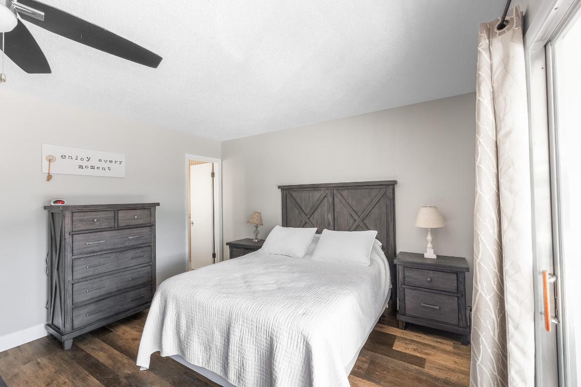 VISTA PINES CONDO - Residential