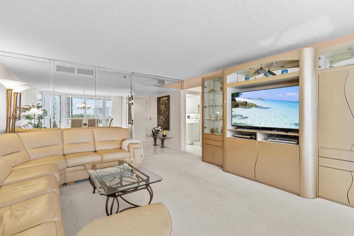 3210 S Ocean Boulevard 703