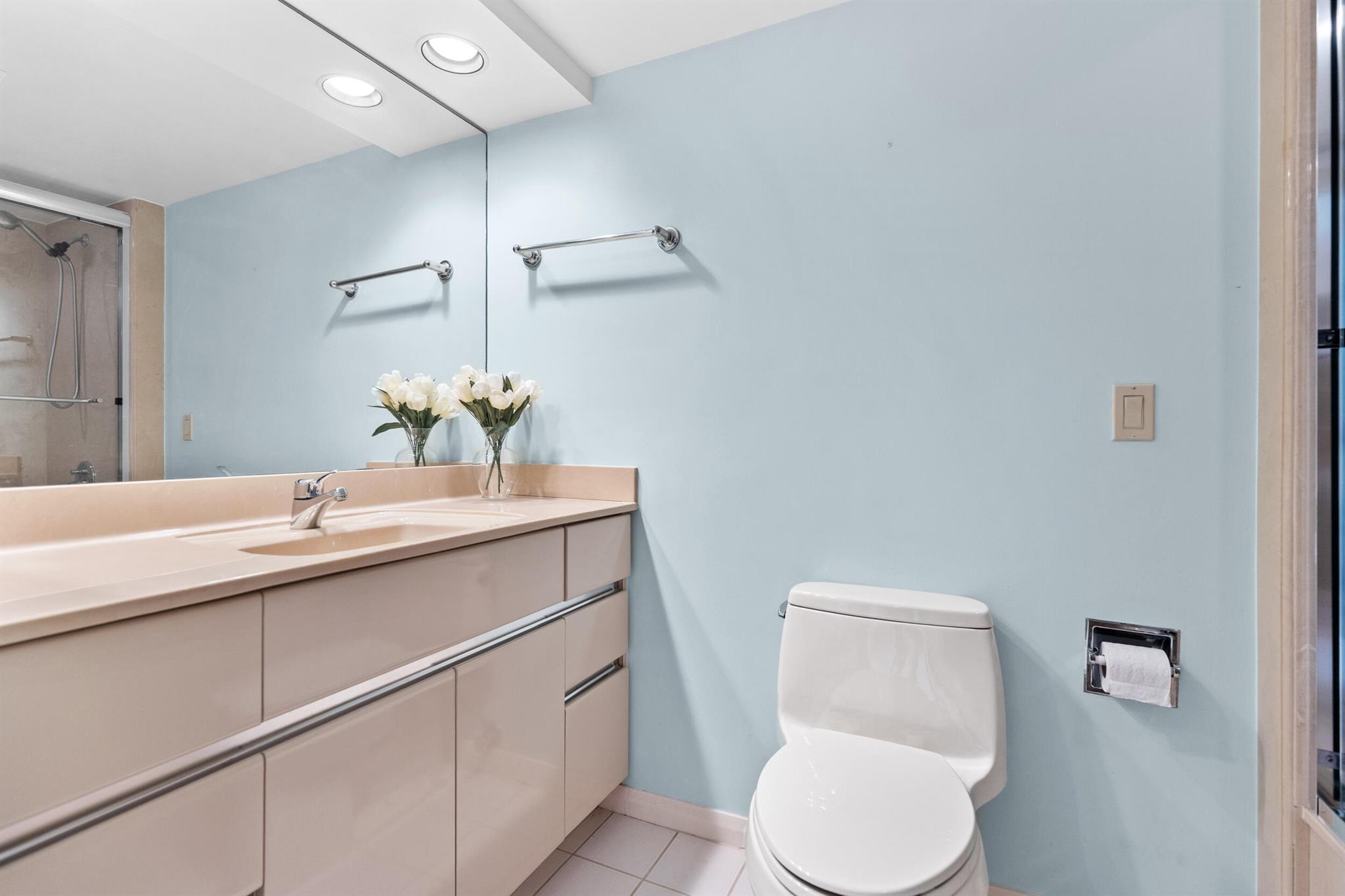 VILLA COSTA CONDO - Residential