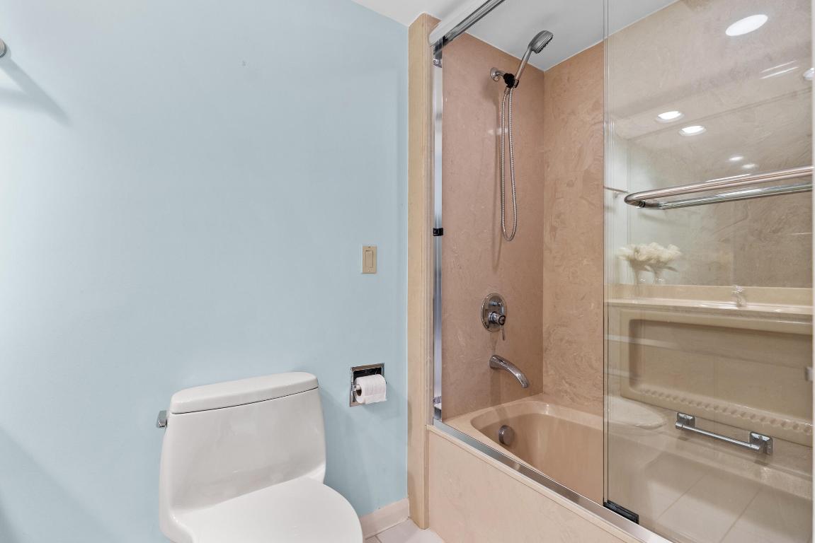 VILLA COSTA CONDO - Residential