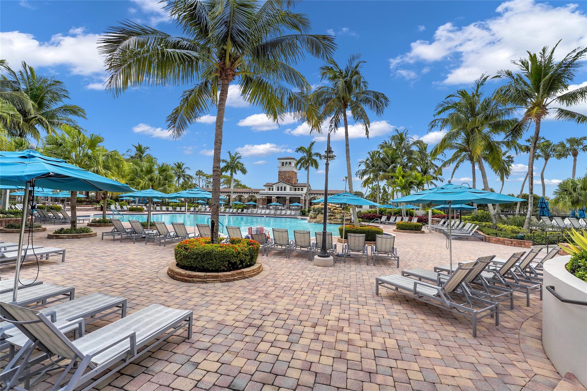 HERON BAY - Residential