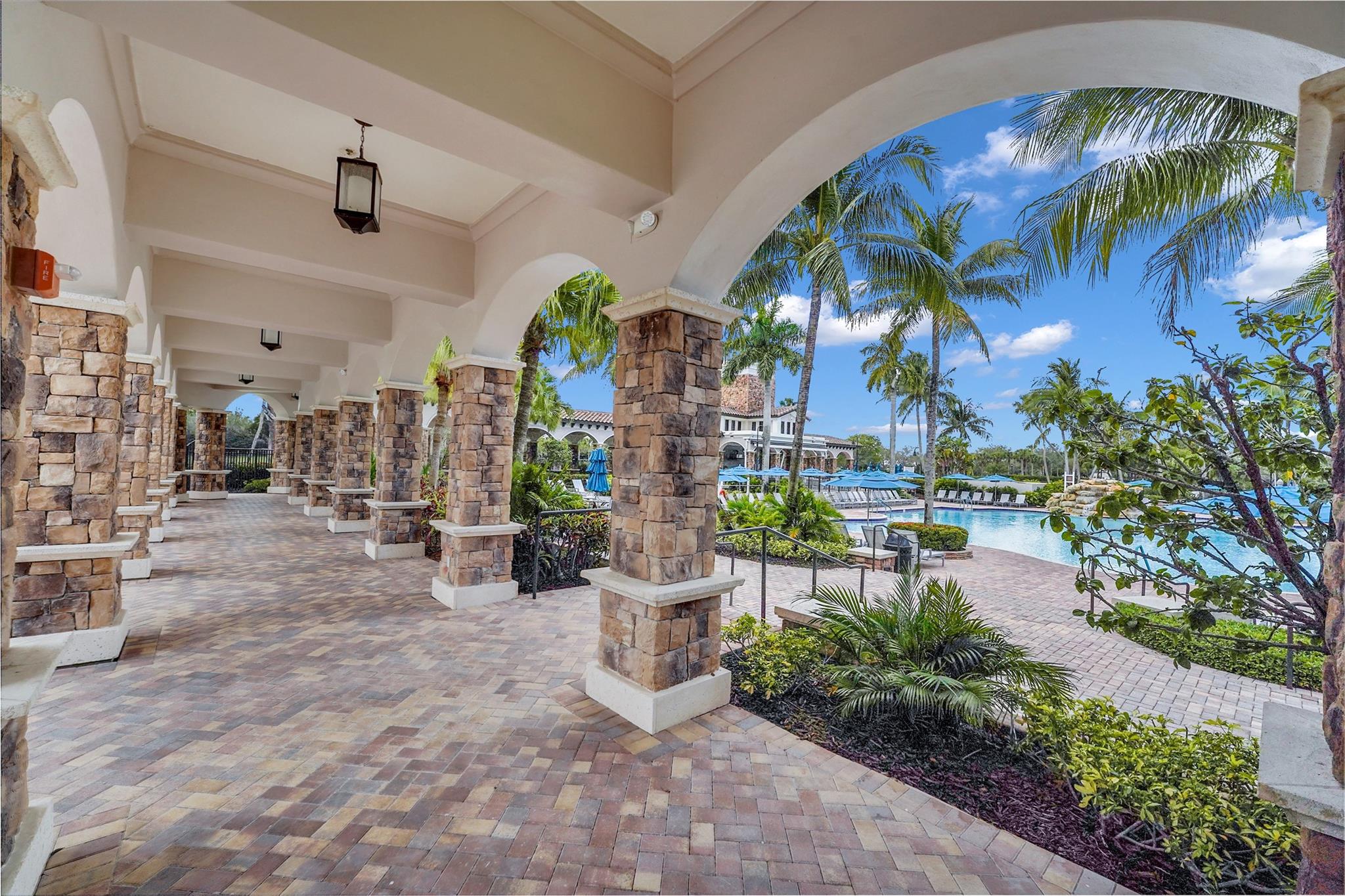 HERON BAY - Residential