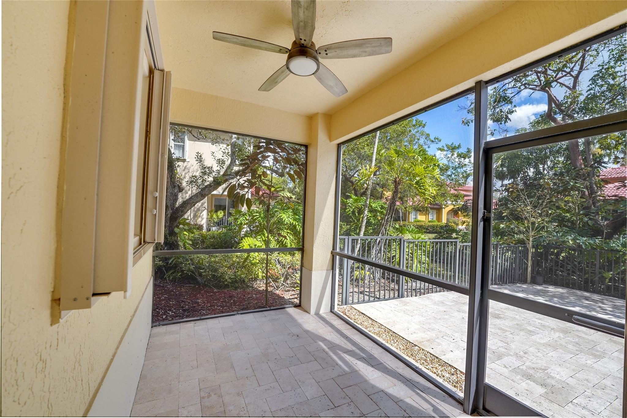 HERON BAY - Residential