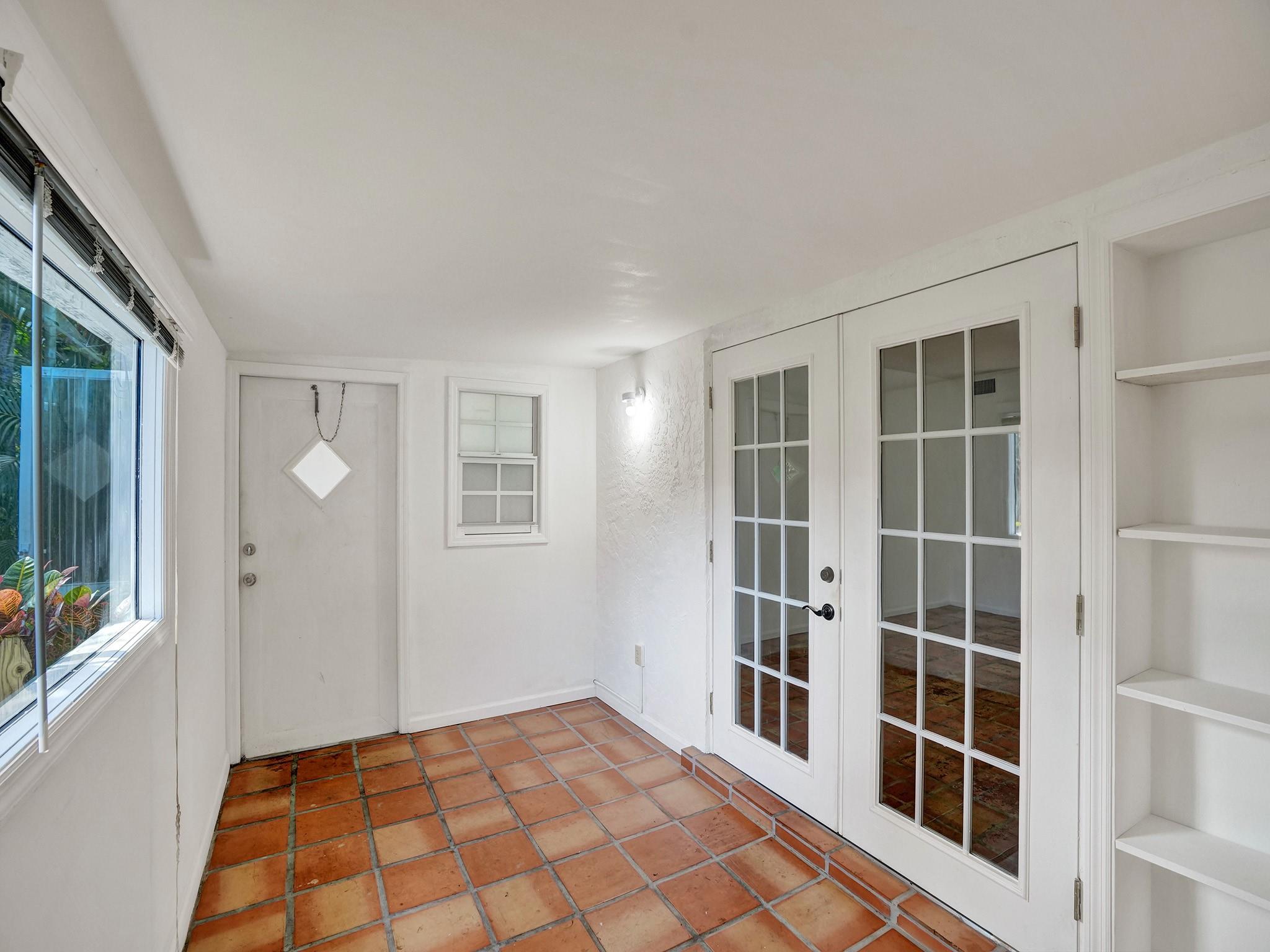 VILLAS OF GOLF VIEW HARBO - Residential
