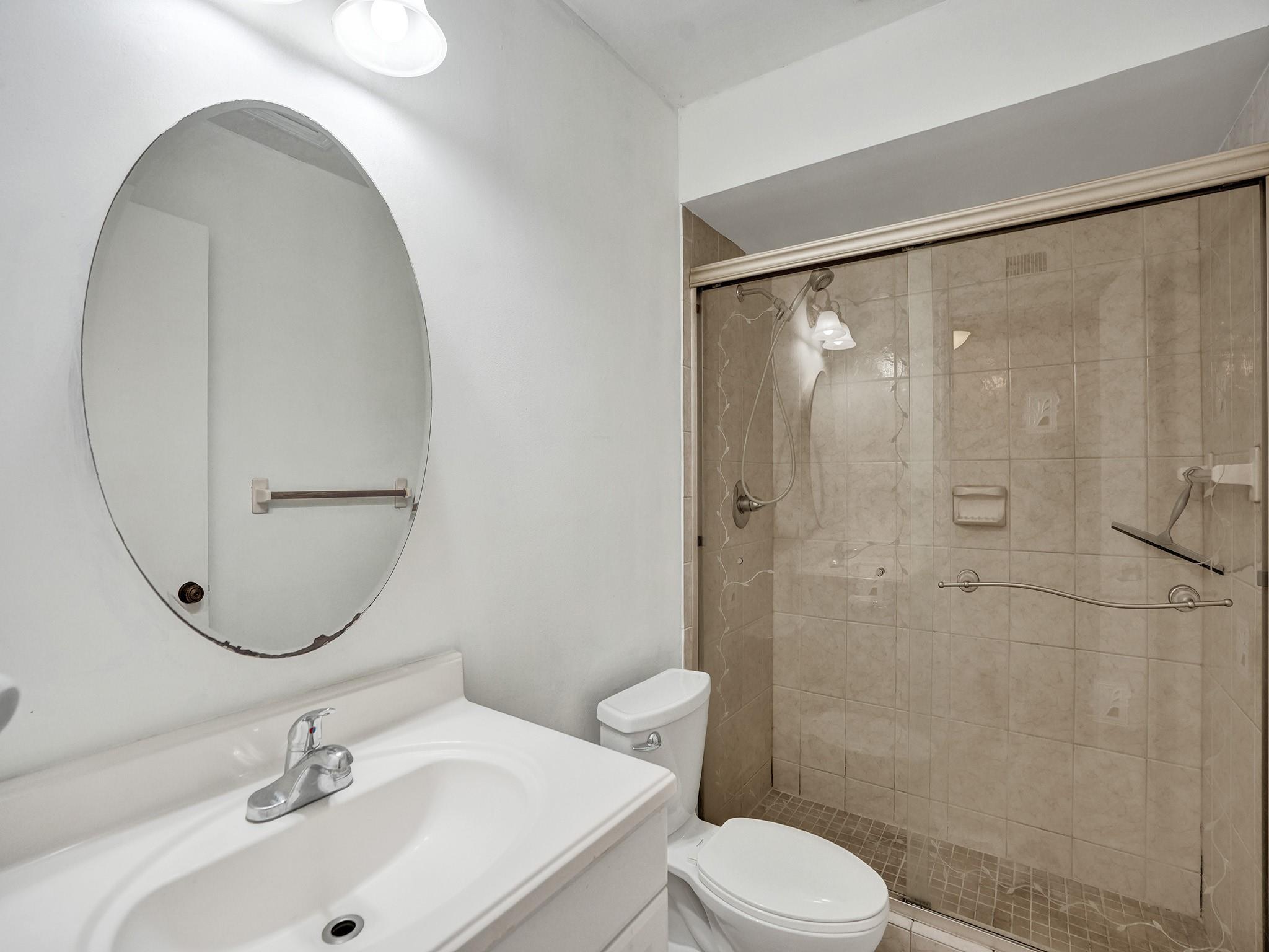 VILLAS OF GOLF VIEW HARBO - Residential