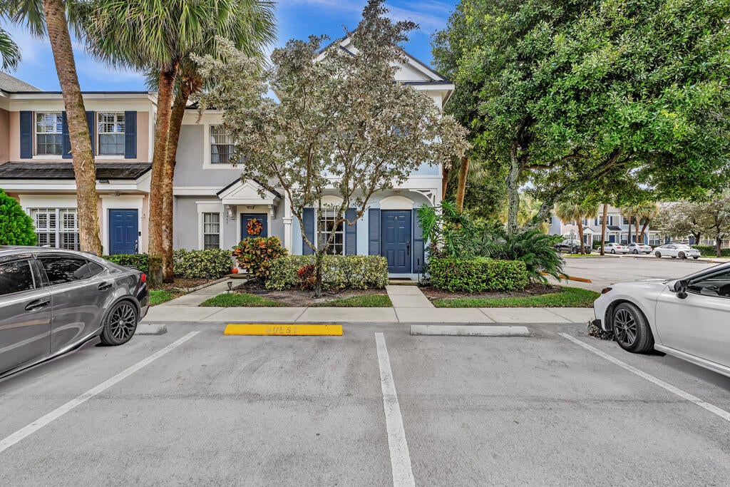 5464 JUBILEE Way 221