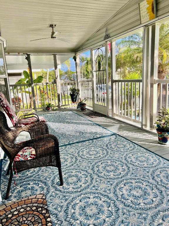 4541 NW 69th St I-08, Coconut Creek, FL, 33073/$130,000 2 4541 NW 69th St I-08