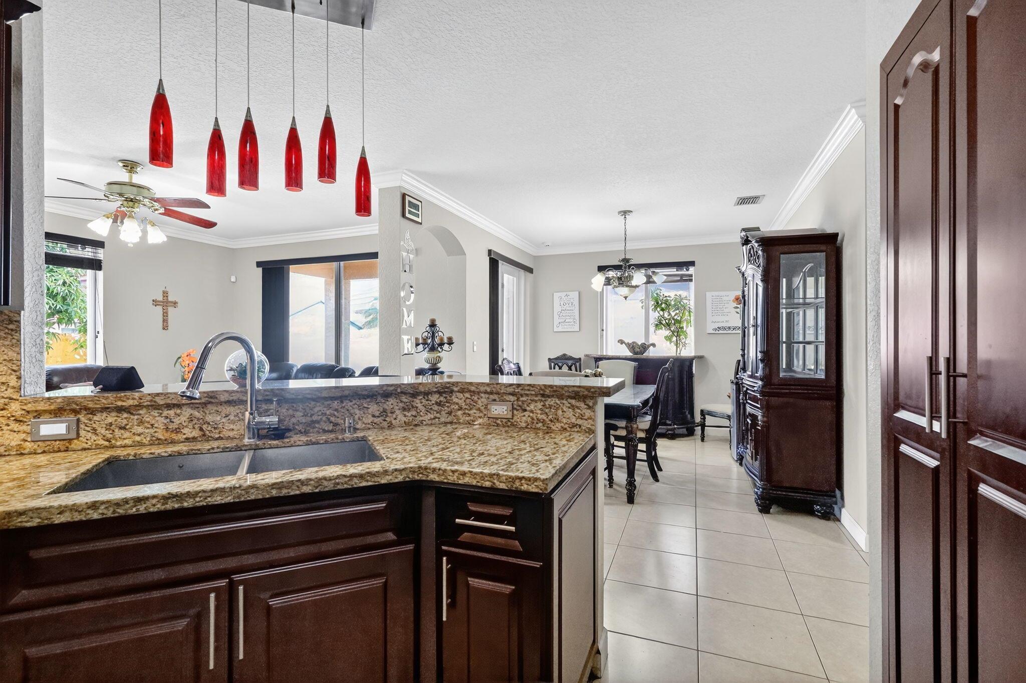 SPANISH LAKES 2ND ADDN - Residential