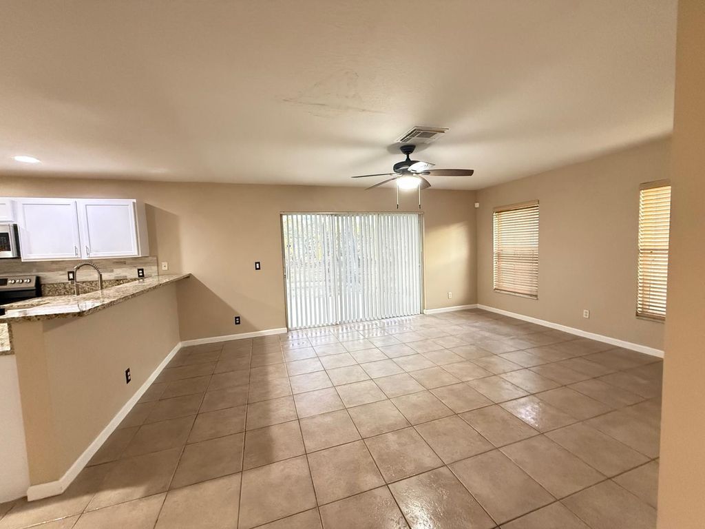 Photo of 1533 Rialto Drive, Boynton Beach, FL 33436 (MLS # R11168117)