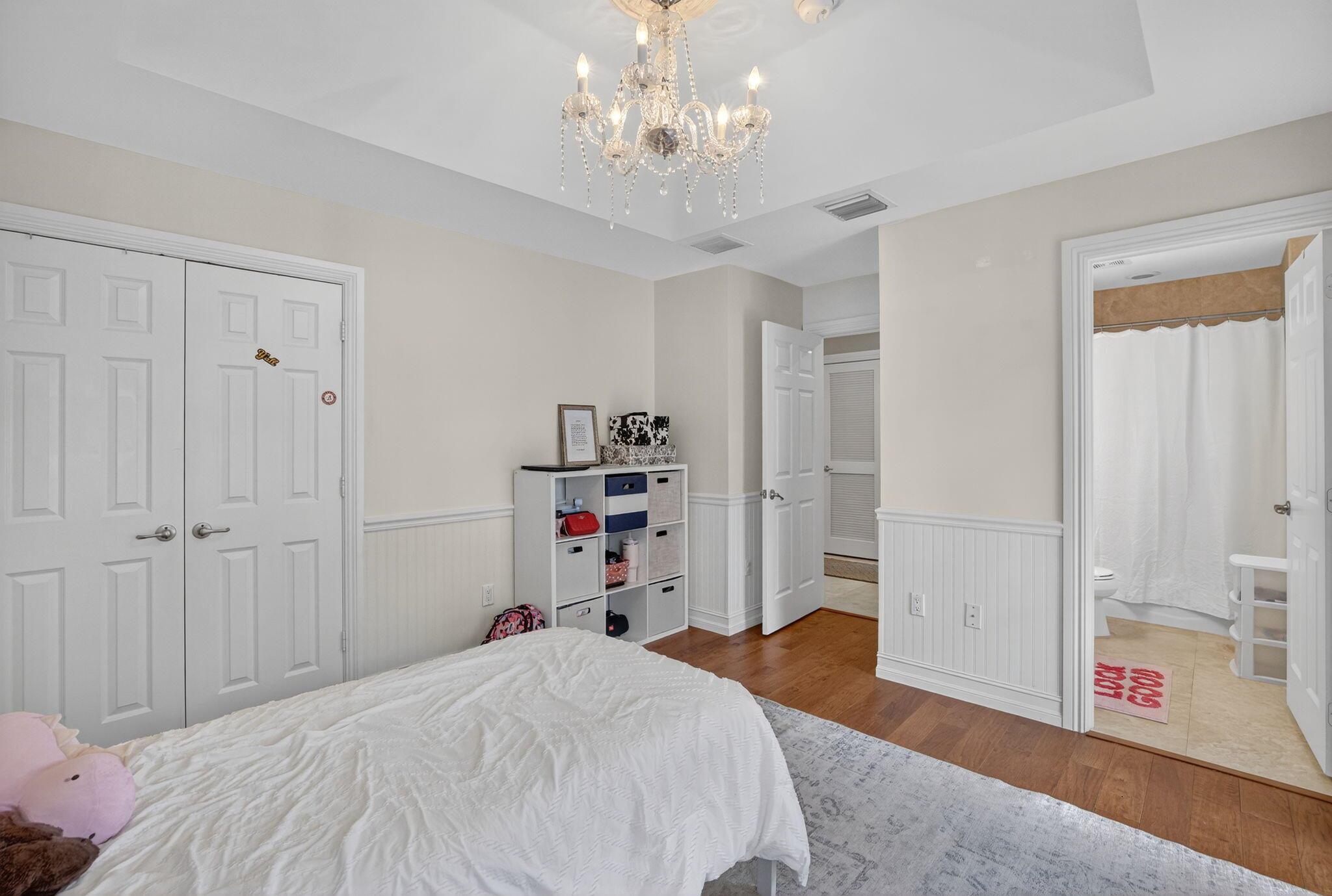 RIO VISTA C J HECTORS RES - Residential Lease