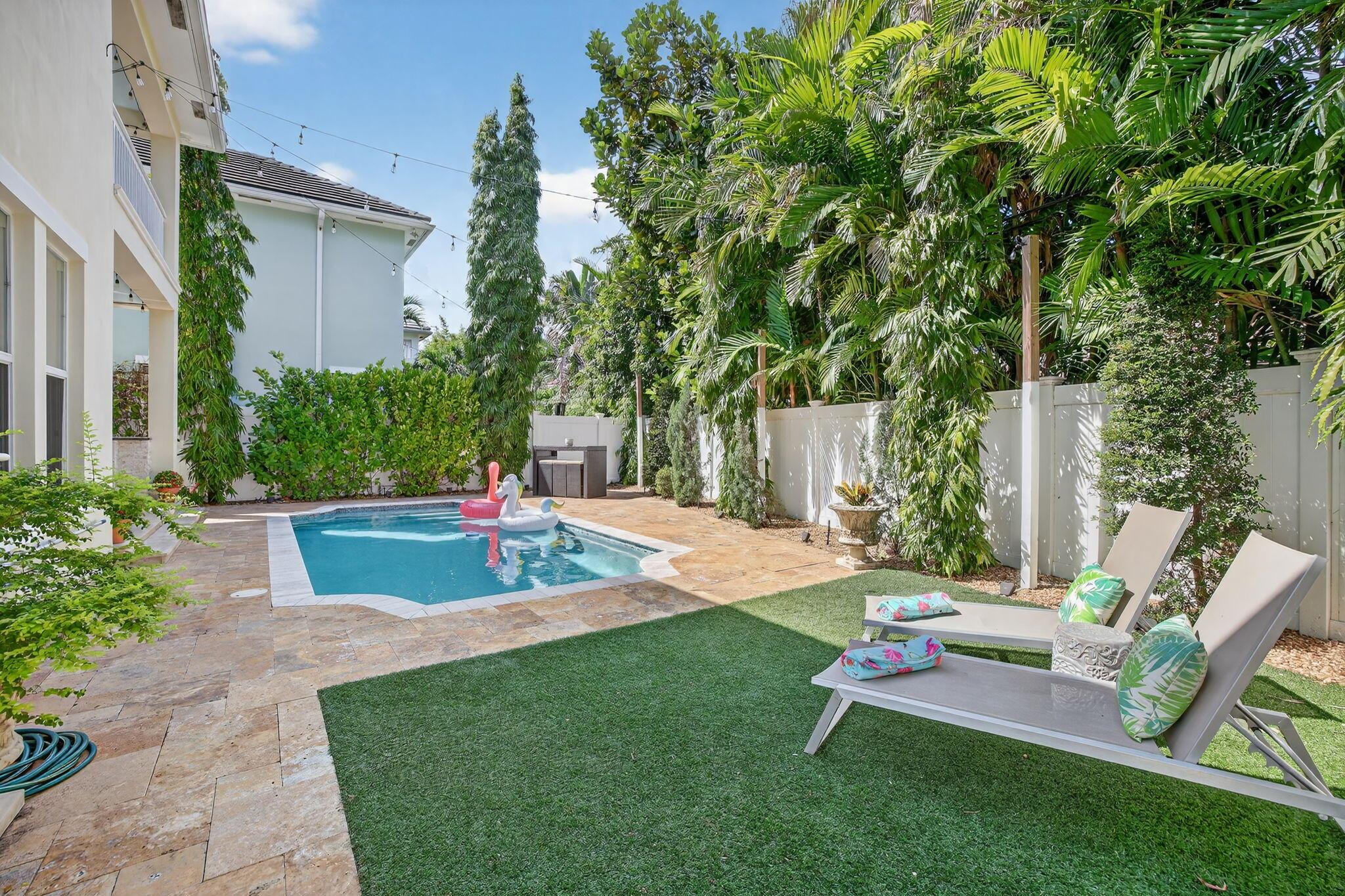 RIO VISTA C J HECTORS RES - Residential Lease