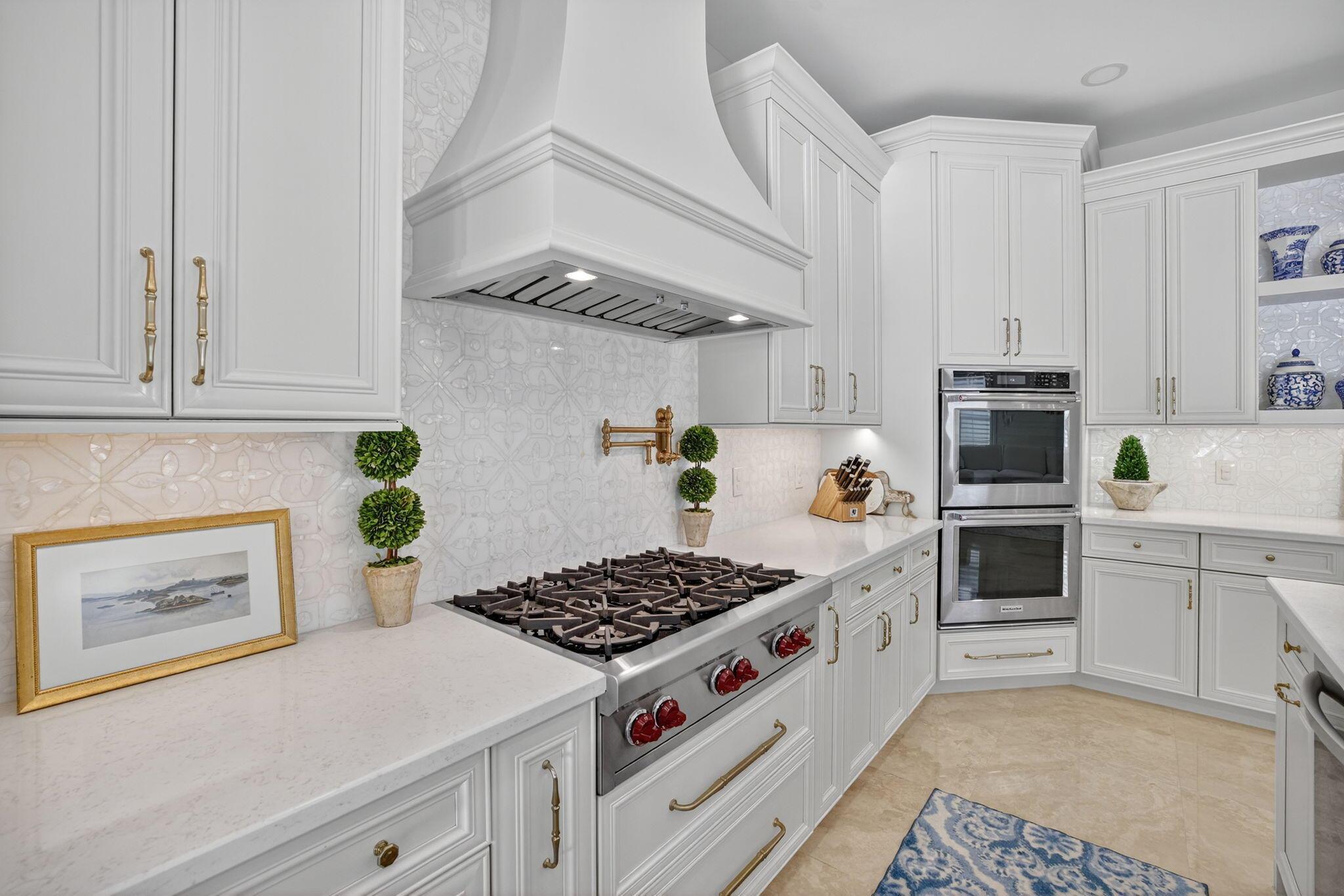 RIO VISTA C J HECTORS RES - Residential Lease