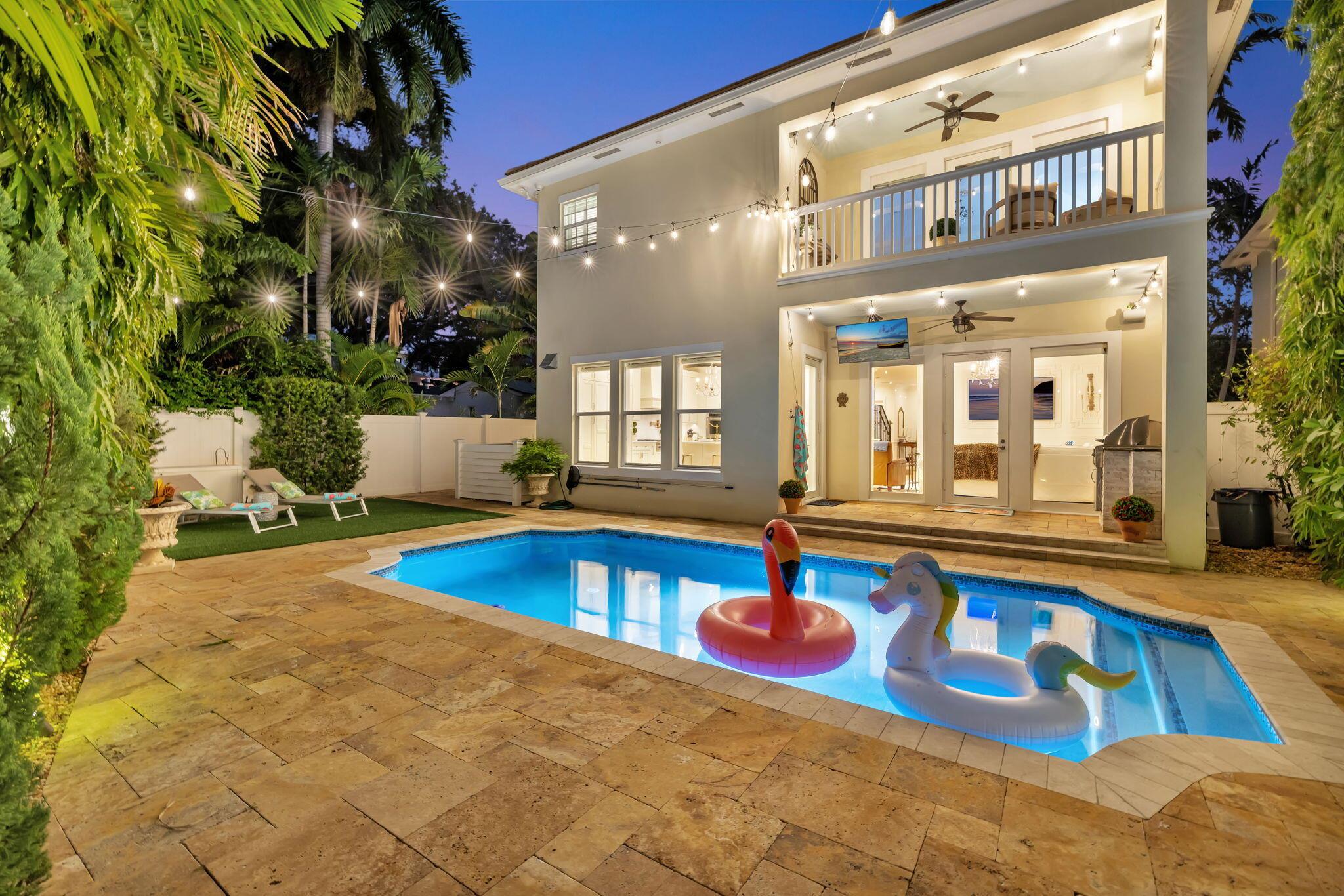RIO VISTA C J HECTORS RES - Residential Lease