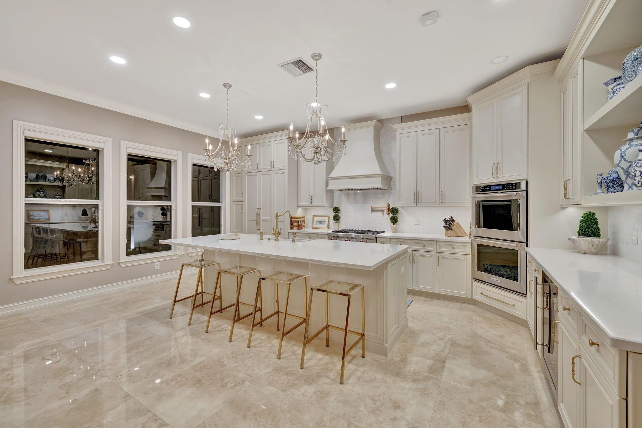RIO VISTA C J HECTORS RES - Residential Lease