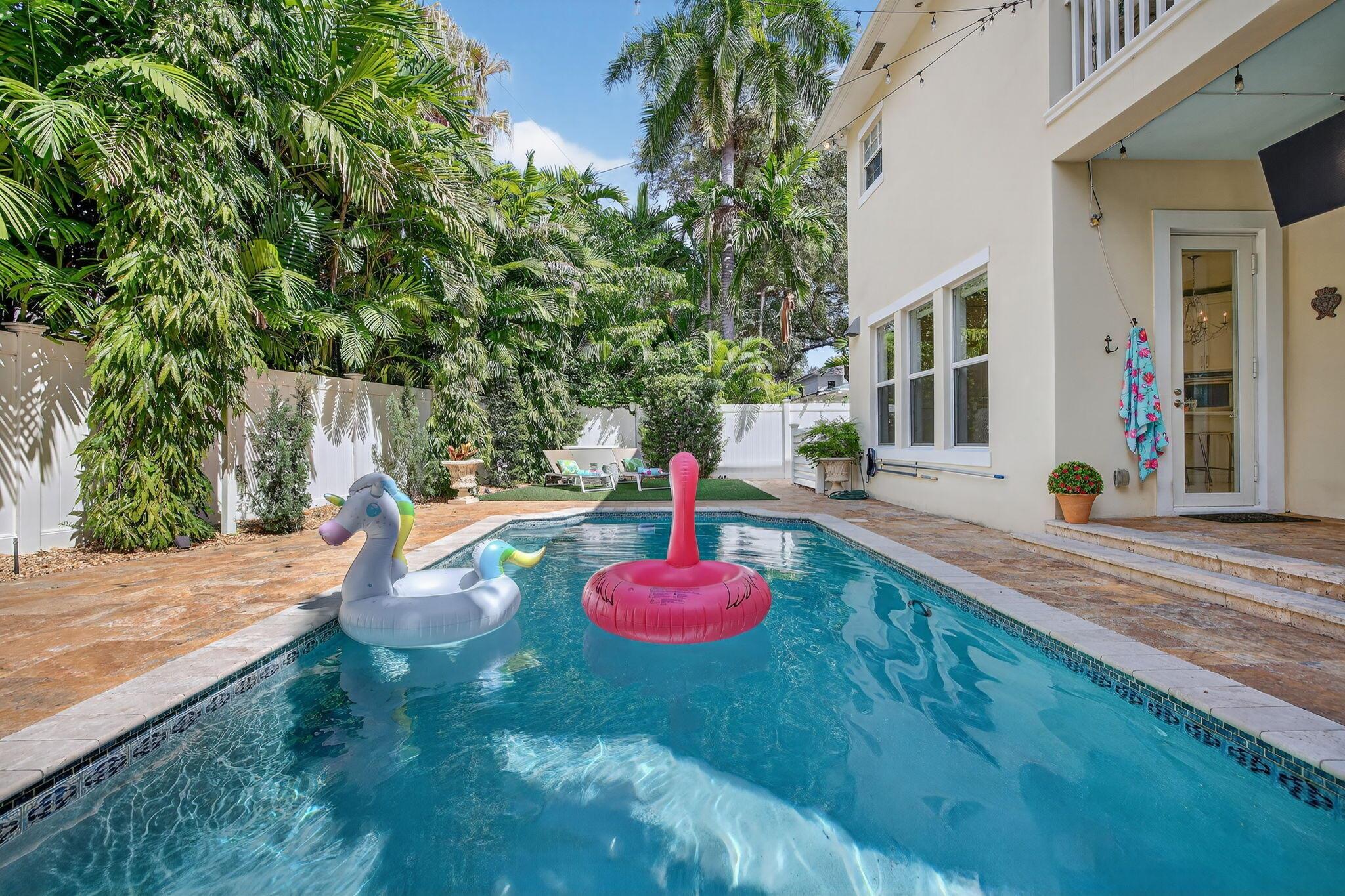 RIO VISTA C J HECTORS RES - Residential Lease