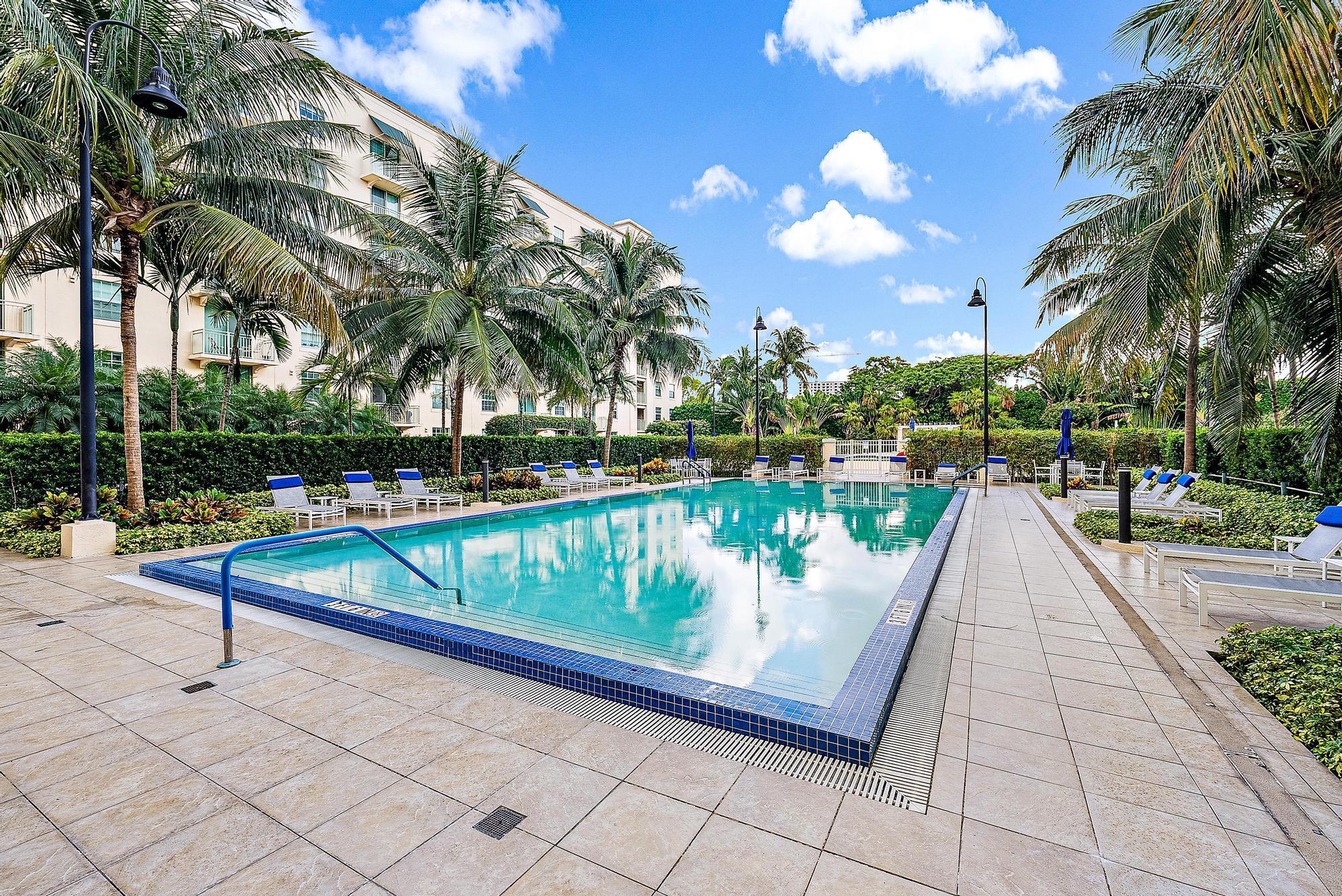 610 CLEMATIS CONDO - Residential Lease