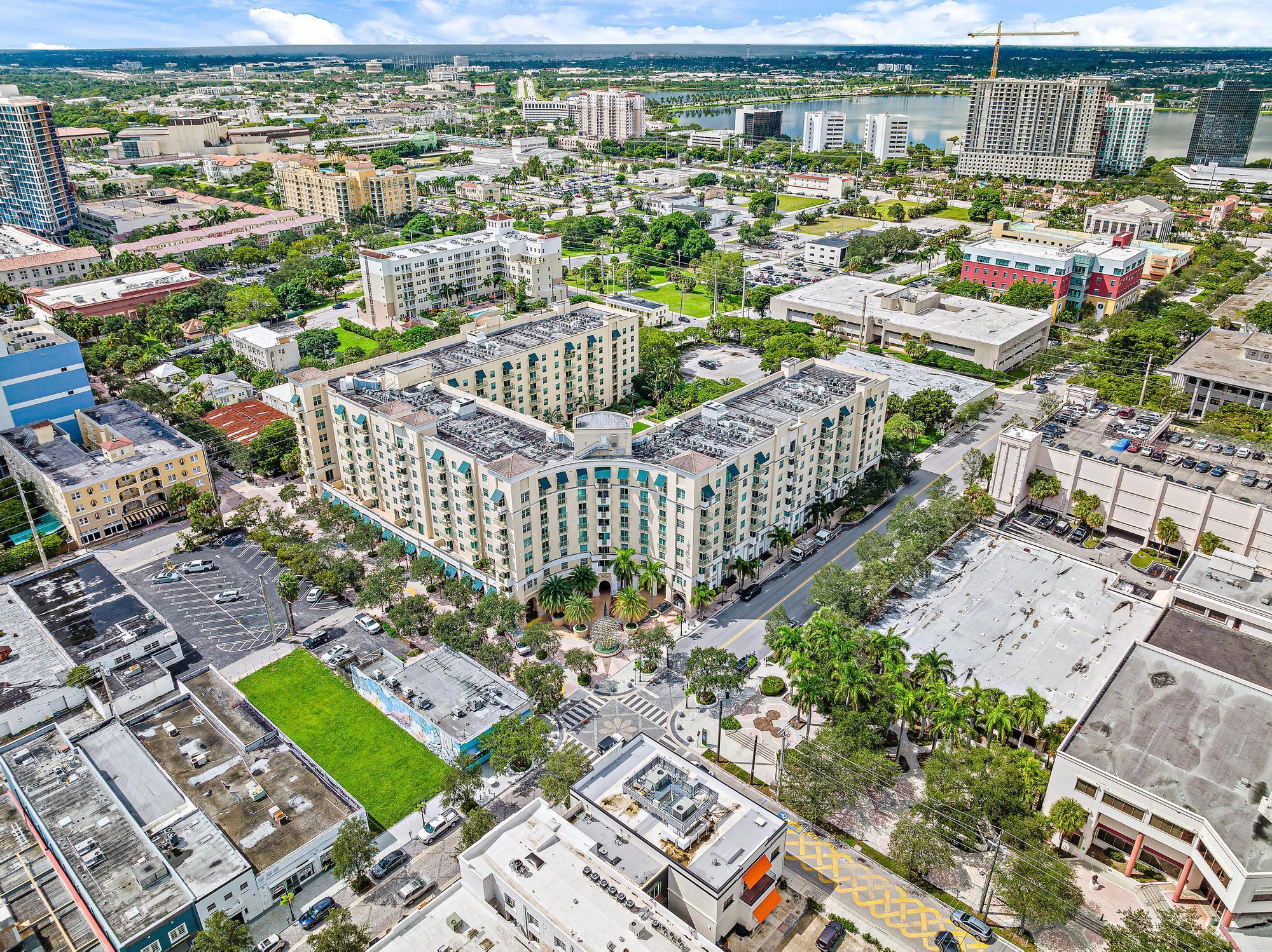 610 CLEMATIS CONDO - Residential Lease