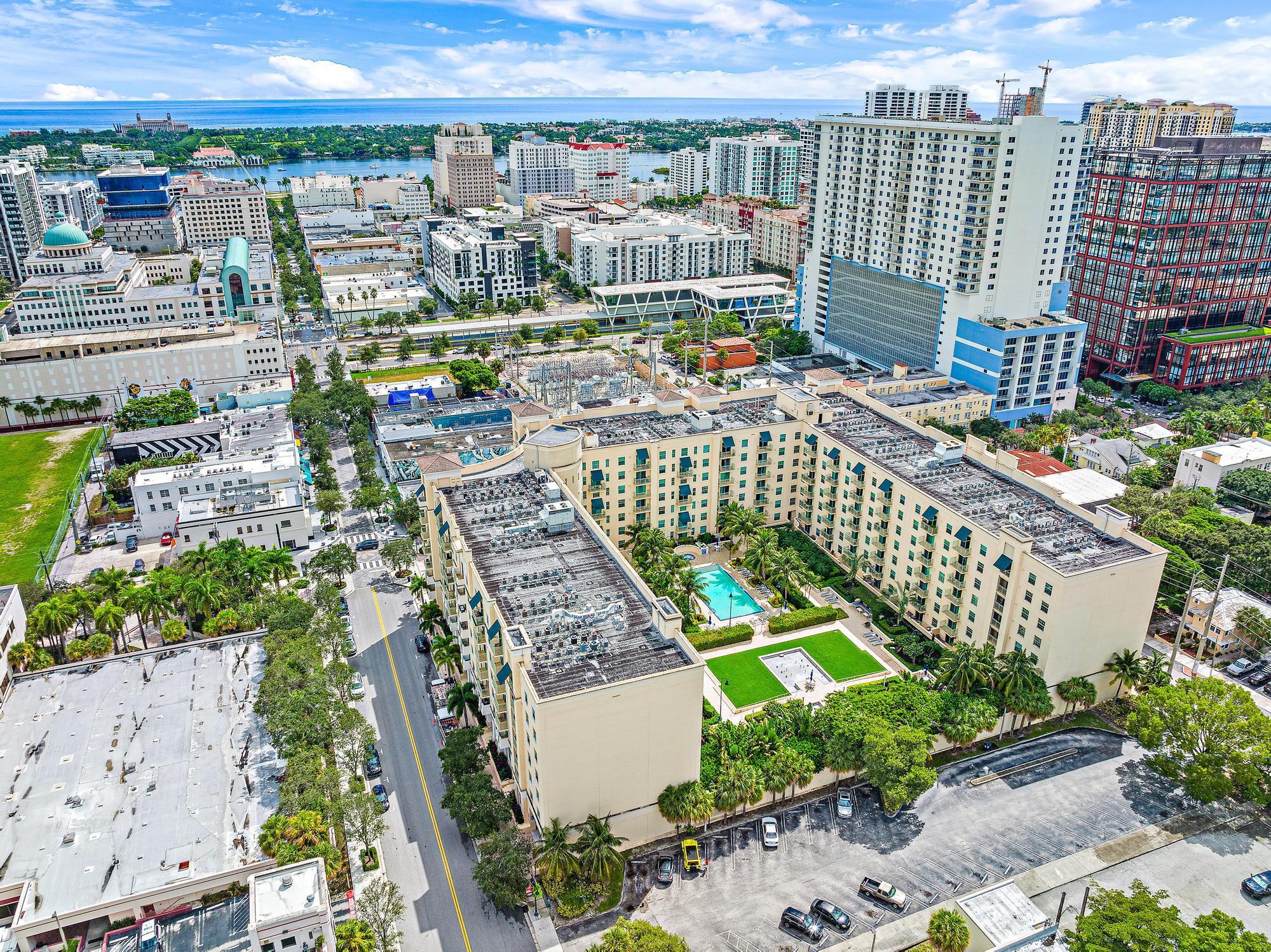 610 CLEMATIS CONDO - Residential Lease