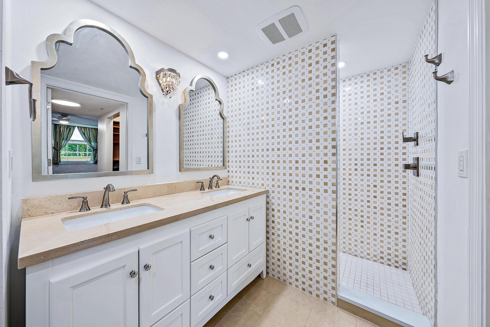 610 CLEMATIS CONDO - Residential Lease