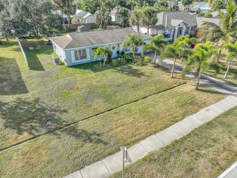 A home in Port St Lucie