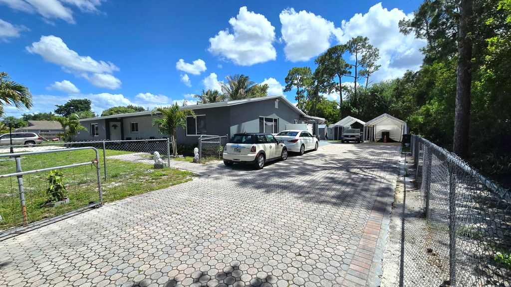 Photo of 5984 Orange Road, West Palm Beach, FL 33413 (MLS # B26014708)