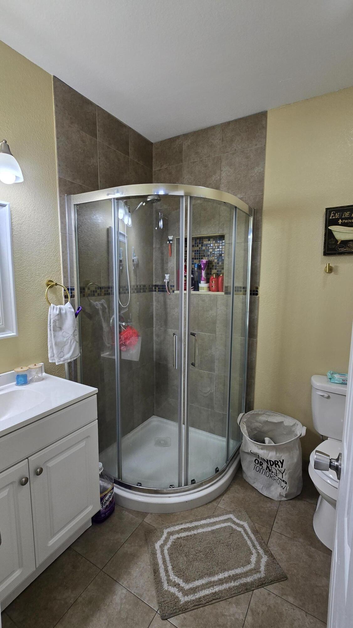 ROYAL PALM ESTATES 4 - Residential Income